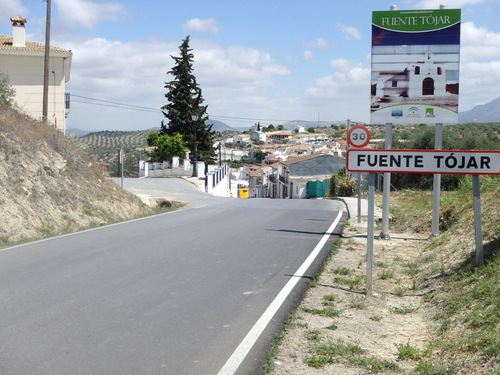 Fuente T&oacute;jar.